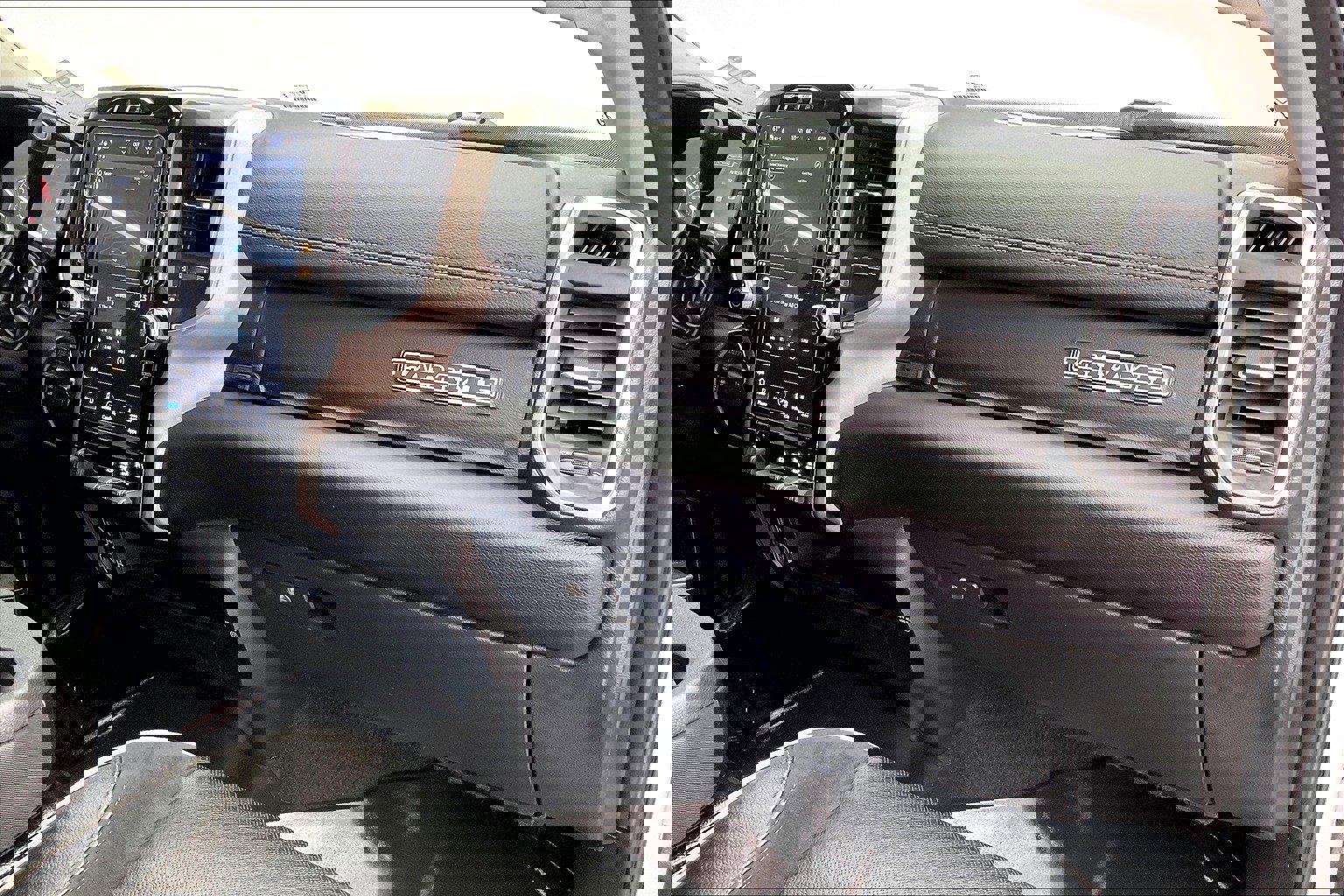 2024 Ram 2500 Laramie photo 14