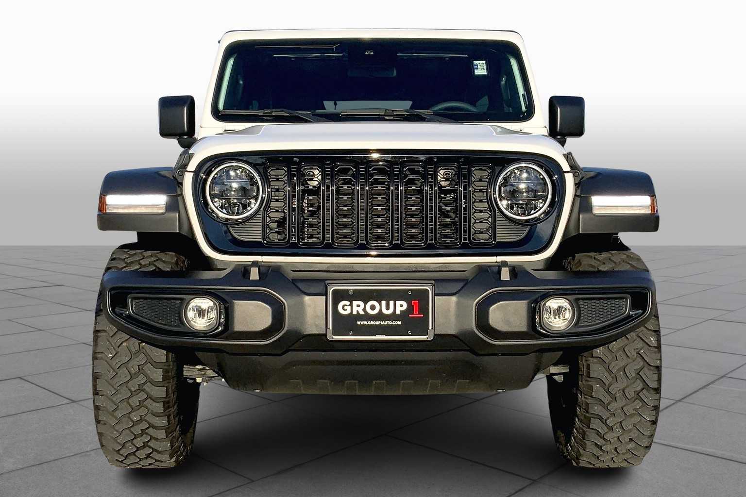 2024 Jeep Wrangler Willys photo 3