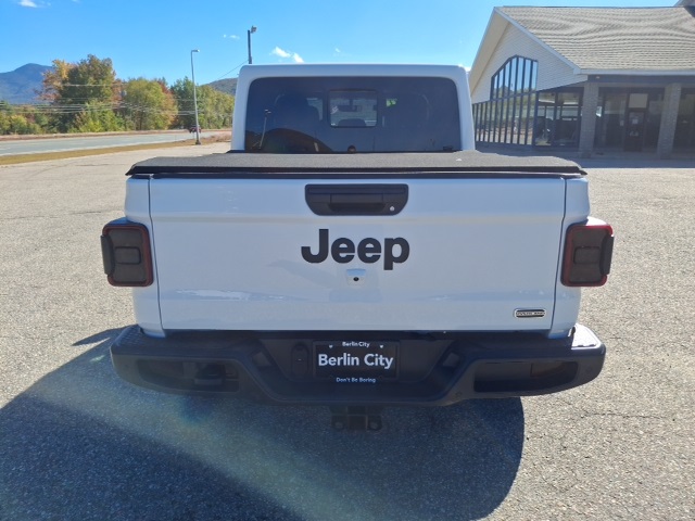 2021 Jeep Gladiator Overland photo 4