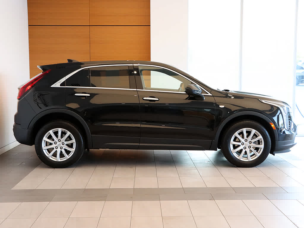 2023 Cadillac XT4 Luxury photo 5