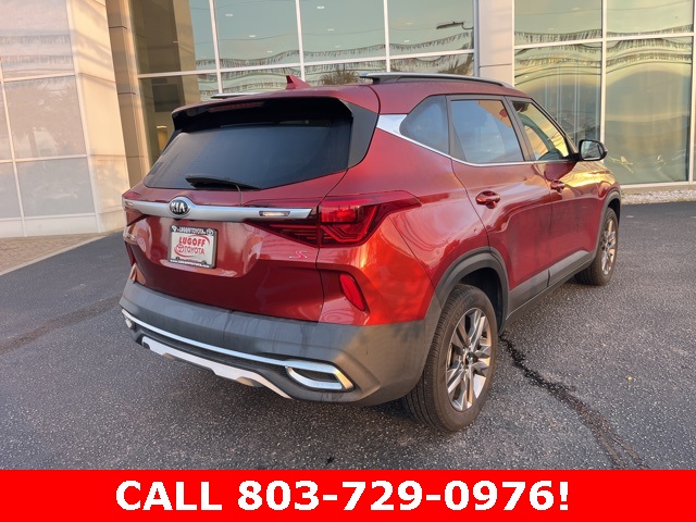 2021 Kia Seltos S photo 3