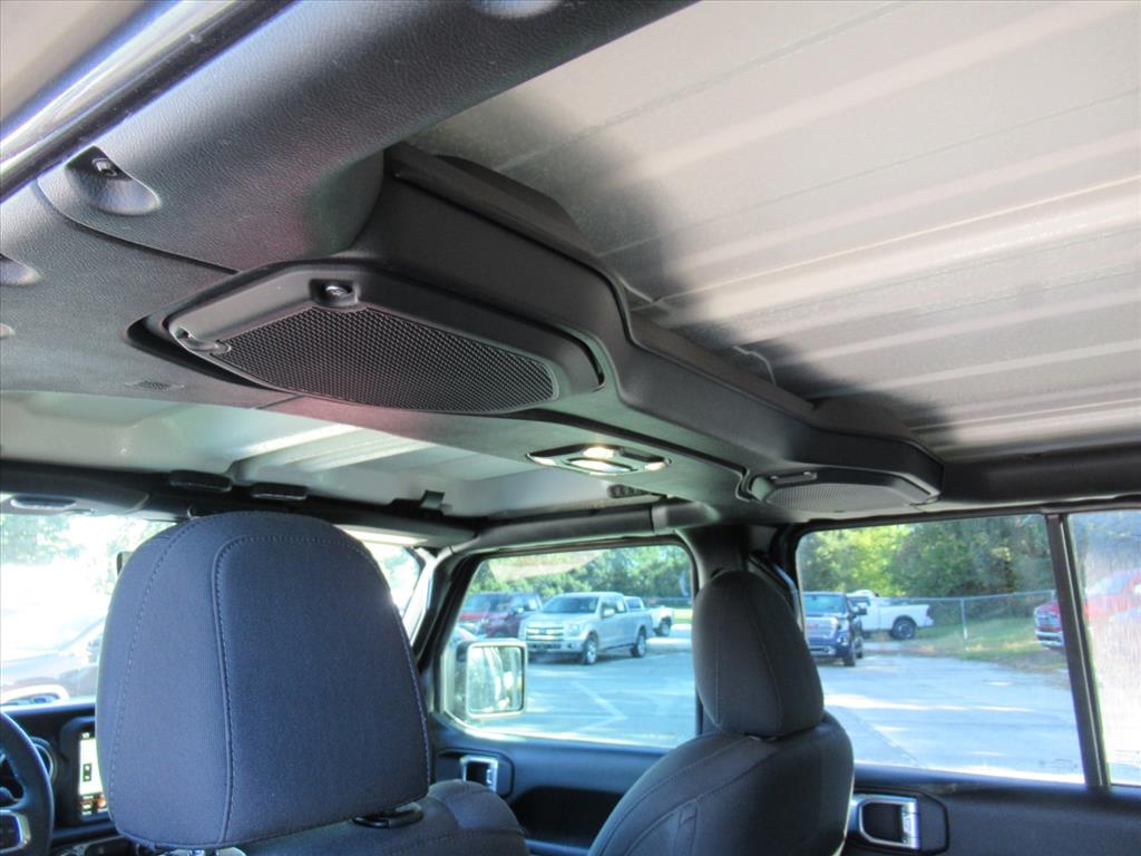 2023 Jeep Wrangler Rubicon 4xe photo 29