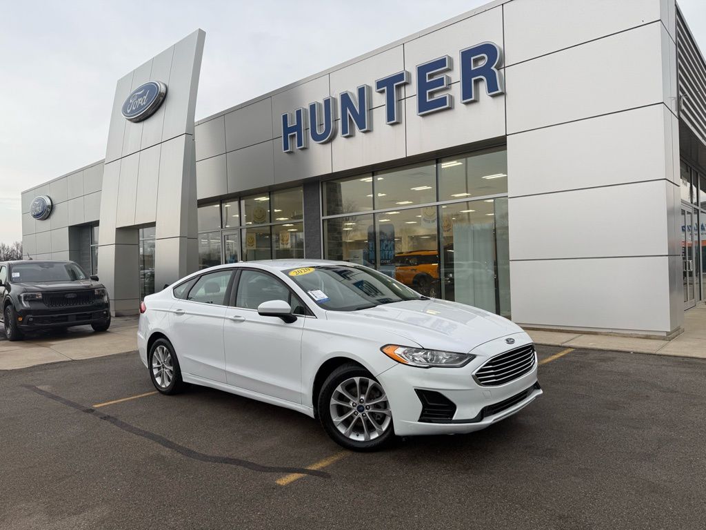 2020 Ford Fusion SE