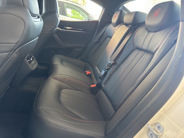 2024 Maserati Ghibli Modena photo 17