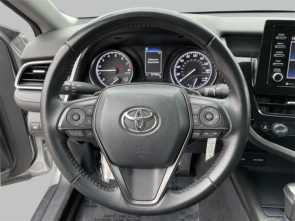 2022 Toyota Camry SE photo 24