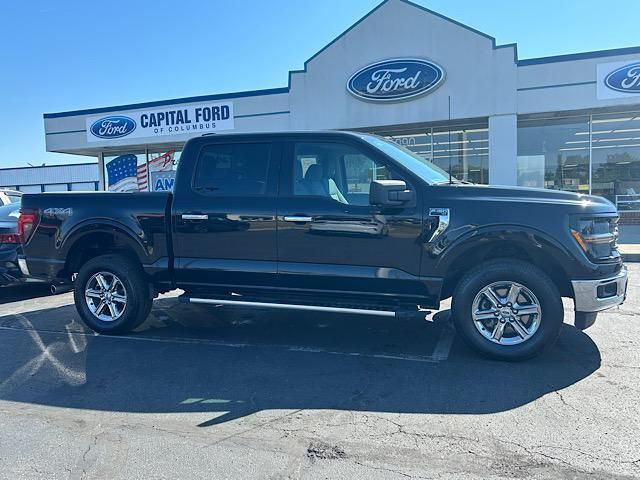 2024 Ford F-150 XLT photo 3