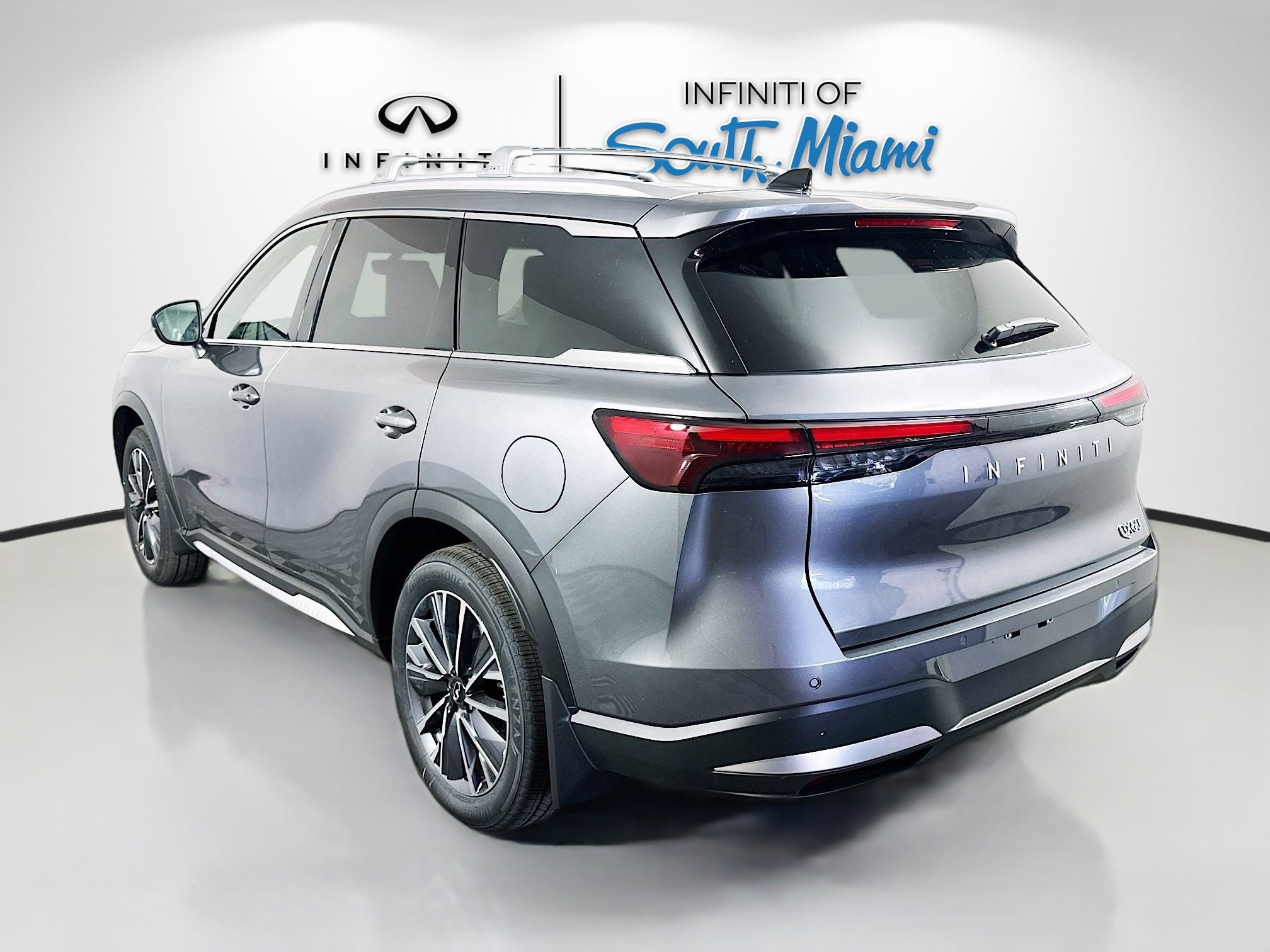 2026 Infiniti QX60 Luxe photo 4