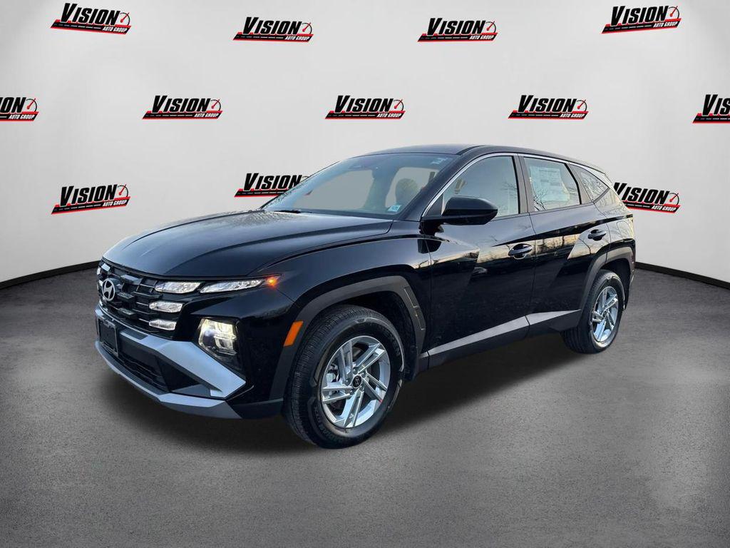 2026 Hyundai Tucson SE's photo