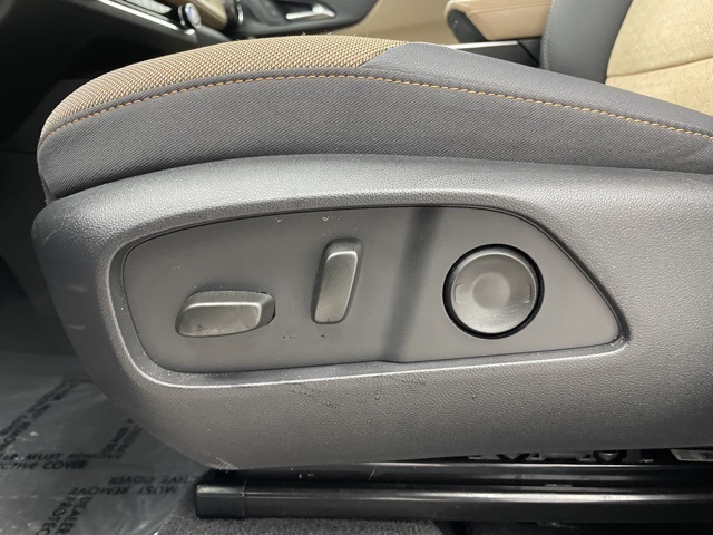 2025 Chevrolet Equinox ACTIV photo 4