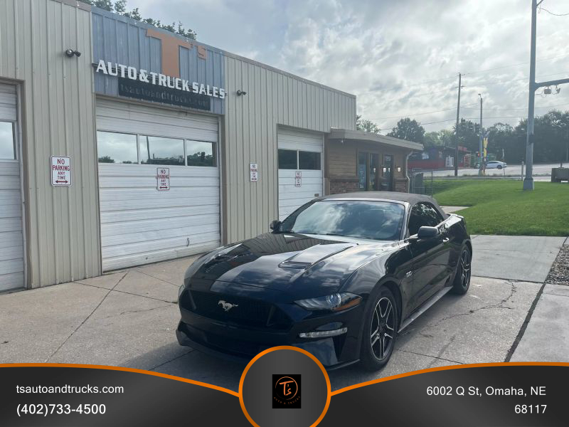 2020 Ford Mustang GT Premium Convertible photo 2