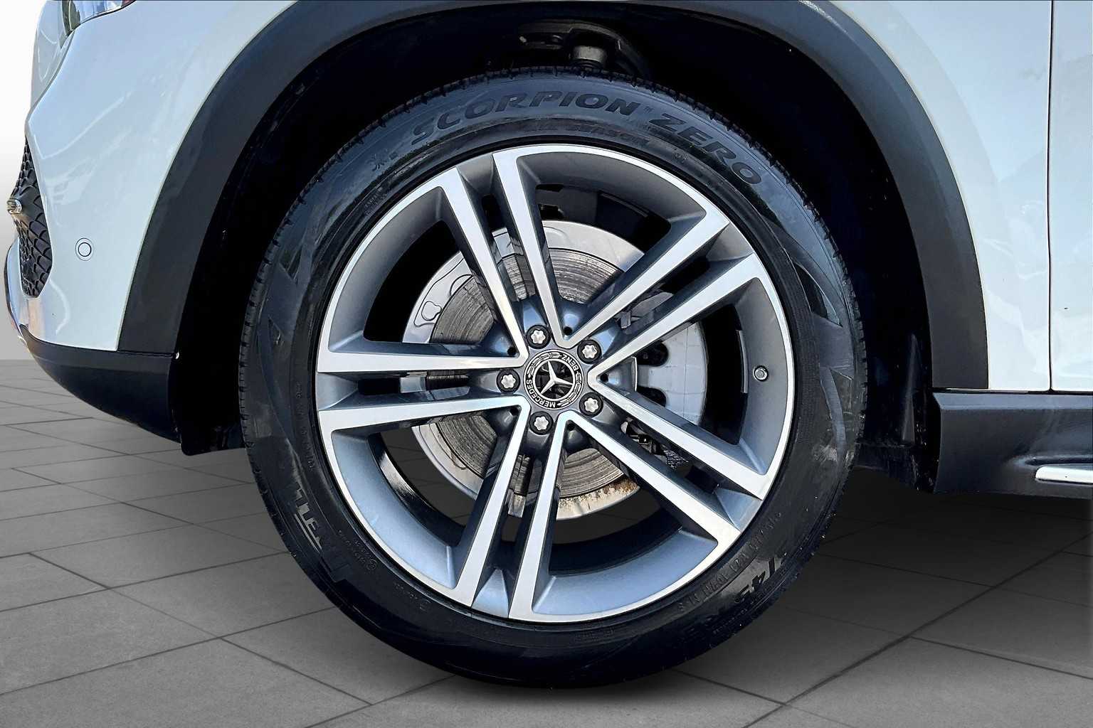 2022 Mercedes Benz GLE 350 photo 16