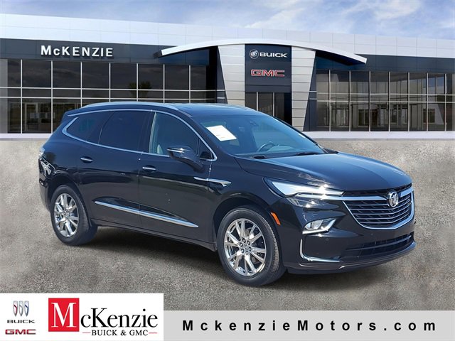 2023 Buick Enclave Premium's photo