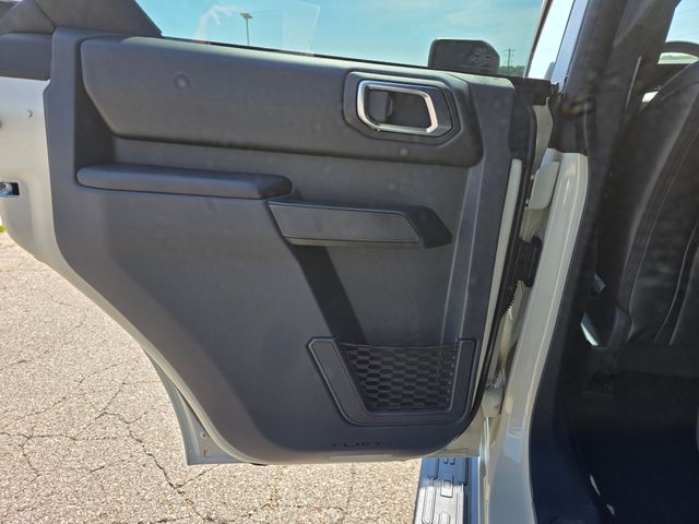 2025 Ford Bronco Outer Banks photo 30