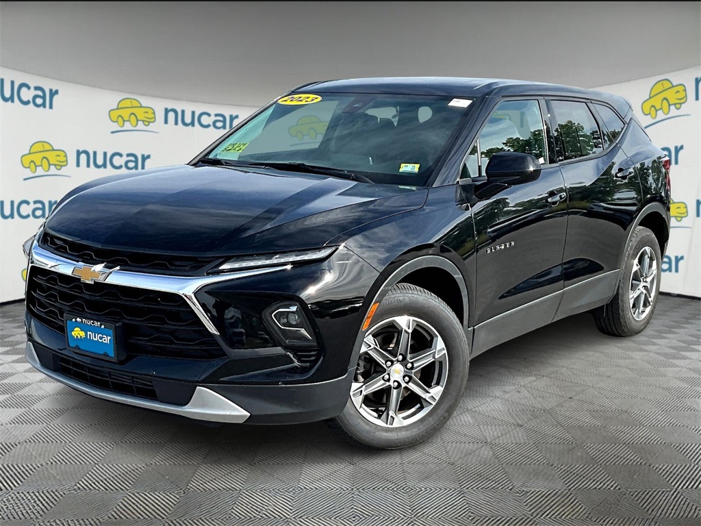2023 Chevrolet Blazer 2LT photo 3