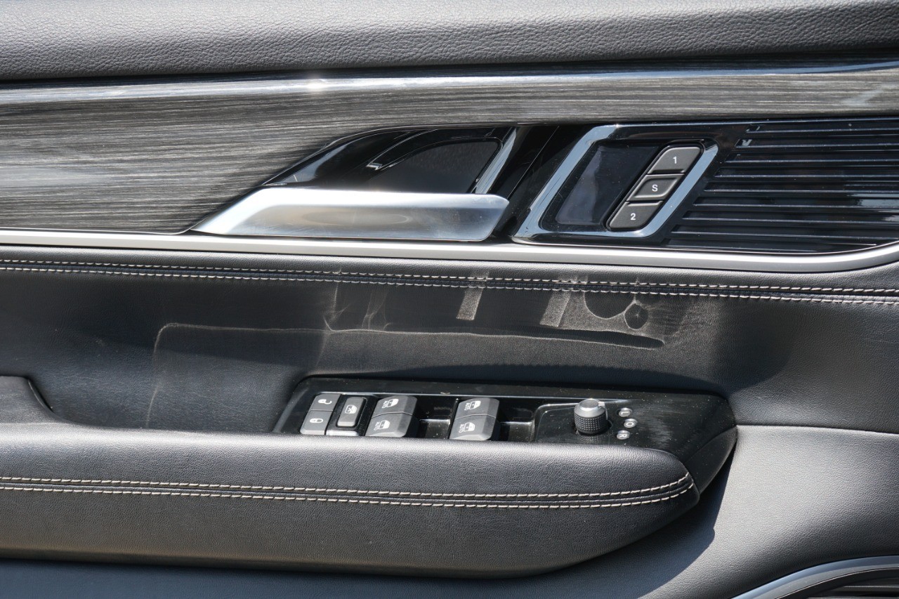 2022 Jeep Wagoneer Series II photo 23