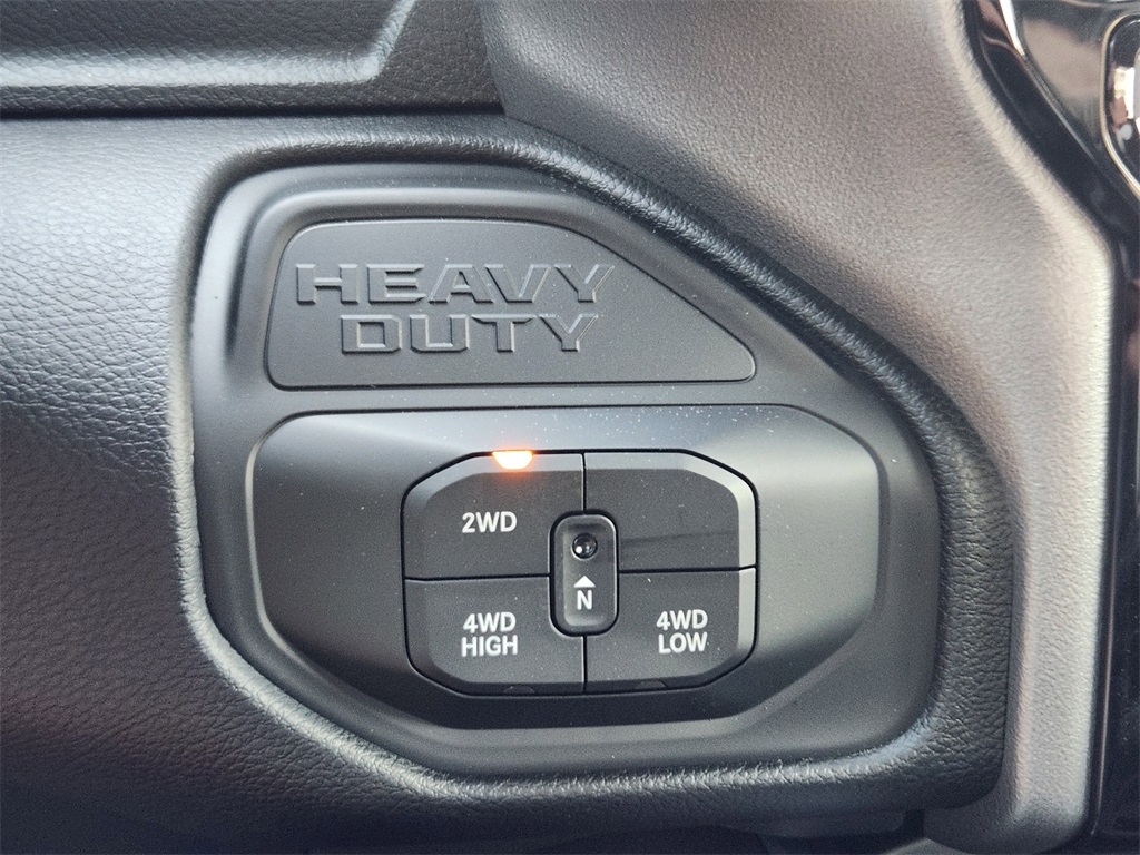 2026 Ram 2500 Big Horn photo 15