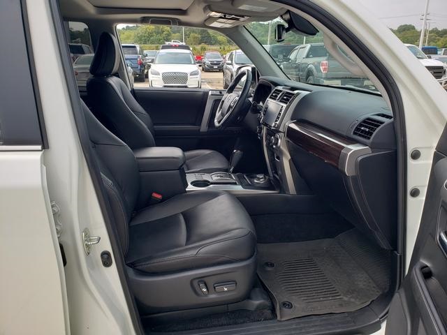 2023 Toyota 4Runner Limited photo 21