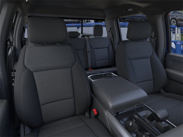 2025 Ford F-150 XLT photo 9