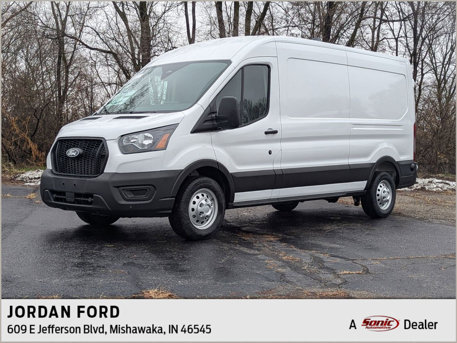 2026 Ford Transit Base's photo