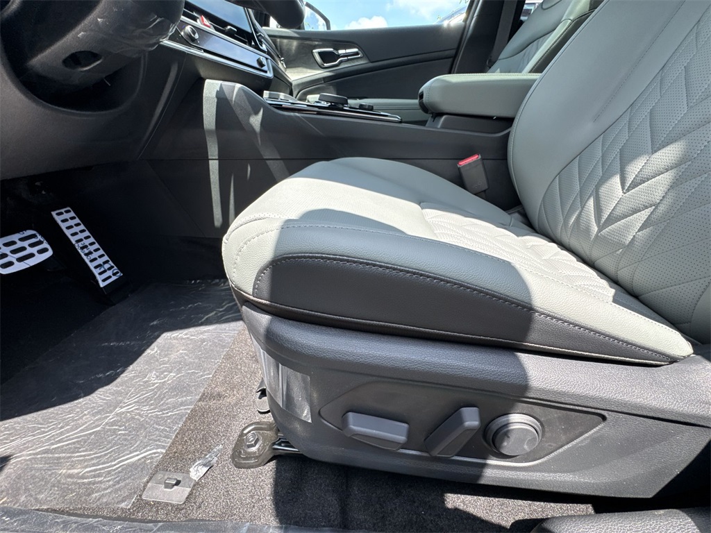 2025 Kia Sportage Plug-In Hybrid X-Line Prestige photo 4
