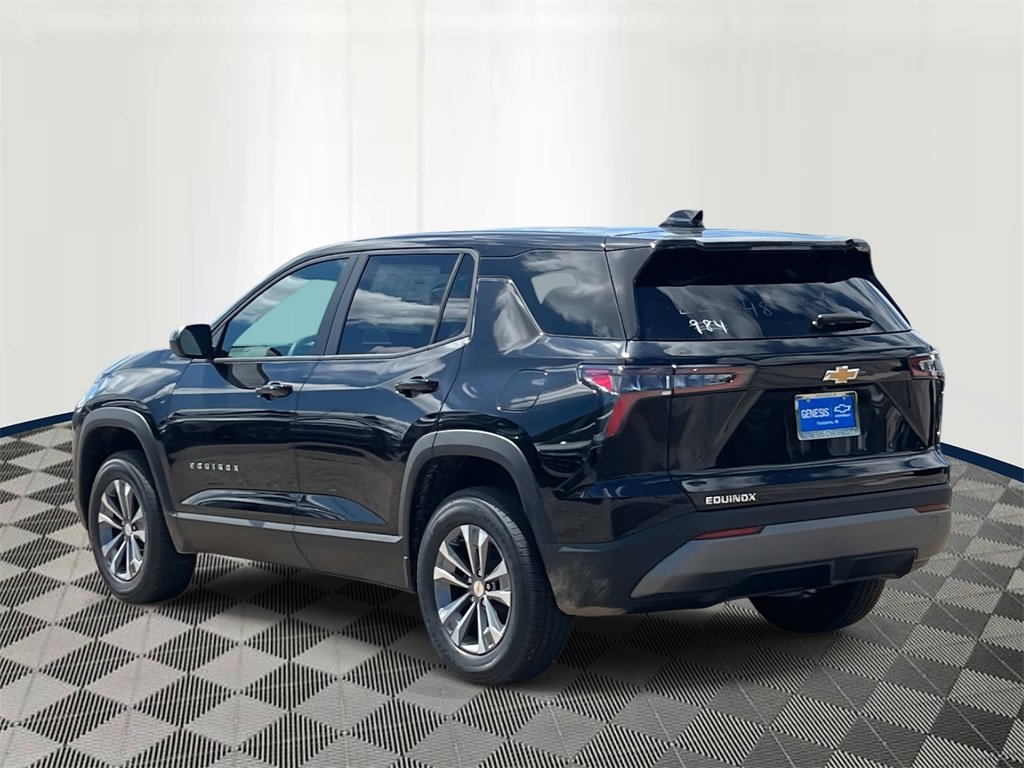 2026 Chevrolet Equinox LT photo 4