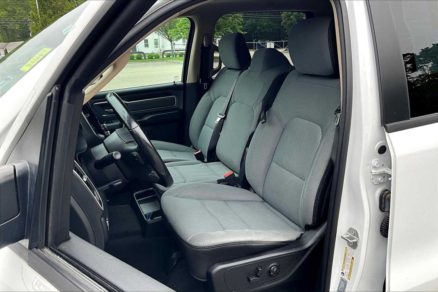 2020 Ram 1500 Big Horn photo 10