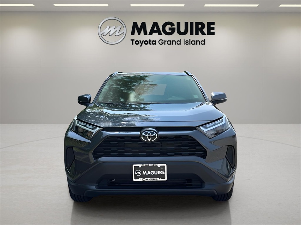 2025 Toyota RAV4 XLE photo 27