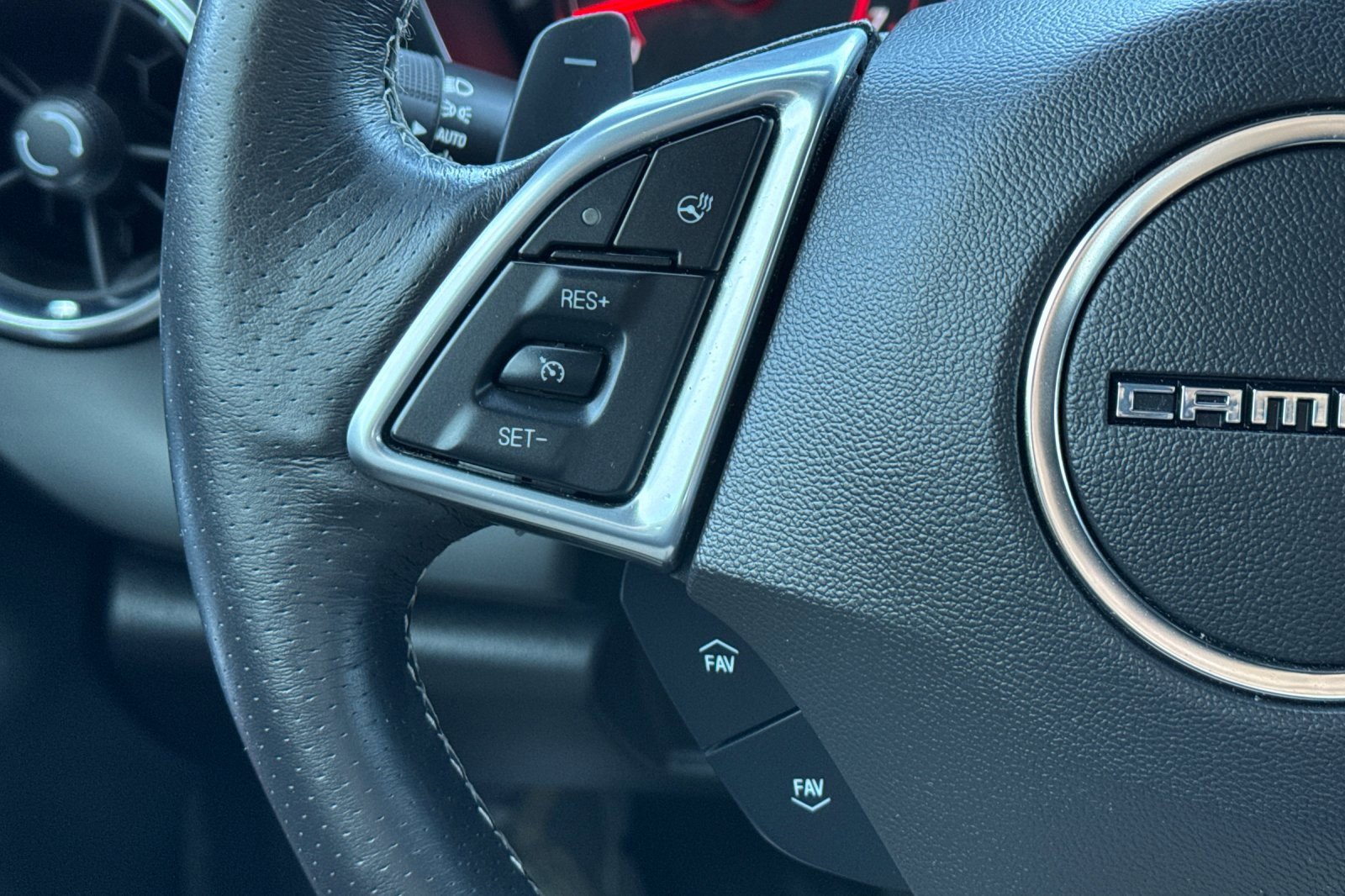 2019 Chevrolet Camaro 2SS photo 26