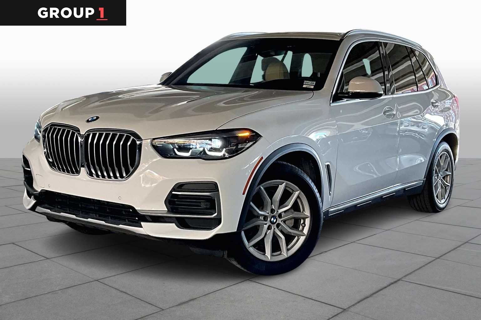 2022 BMW X5 40i's photo