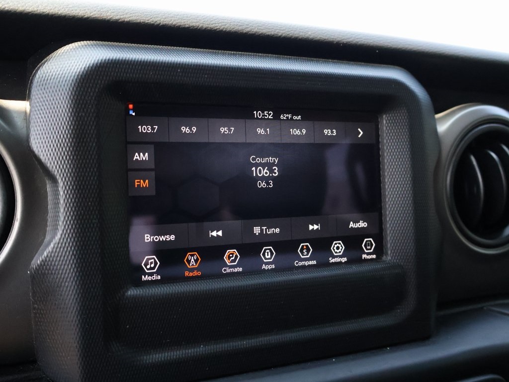 2022 Jeep Wrangler Unlimited Sport photo 30