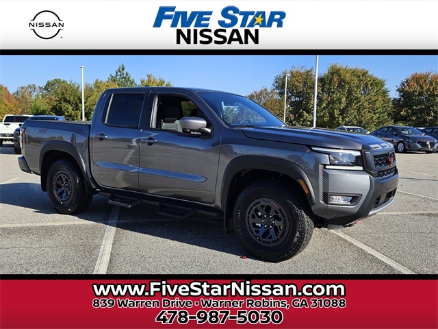 2026 Nissan Frontier PRO-4X's photo