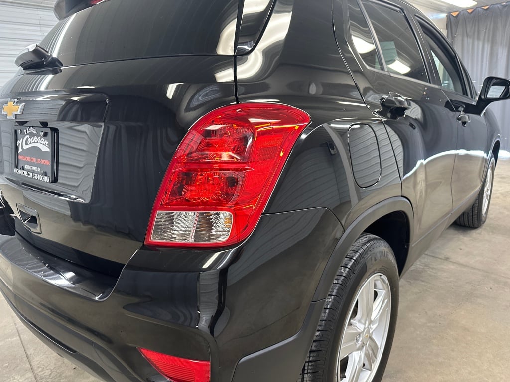 2022 Chevrolet Trax LS photo 19