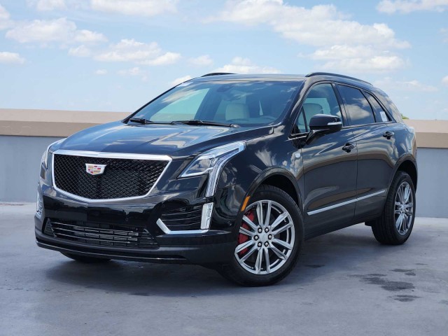 2025 Cadillac XT5 Sport