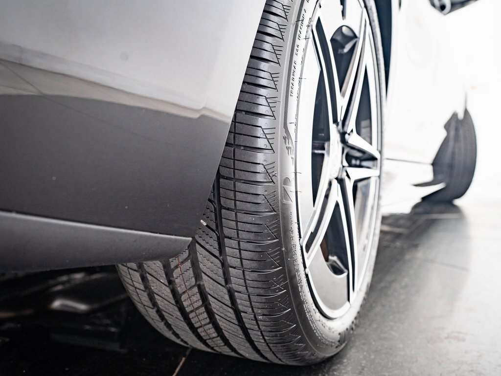2024 Mercedes Benz C 300 4MATIC Sedan photo 35