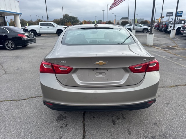 2023 Chevrolet Malibu 1LT photo 3