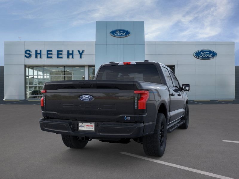 2025 Ford F-150 Lightning XLT photo 8