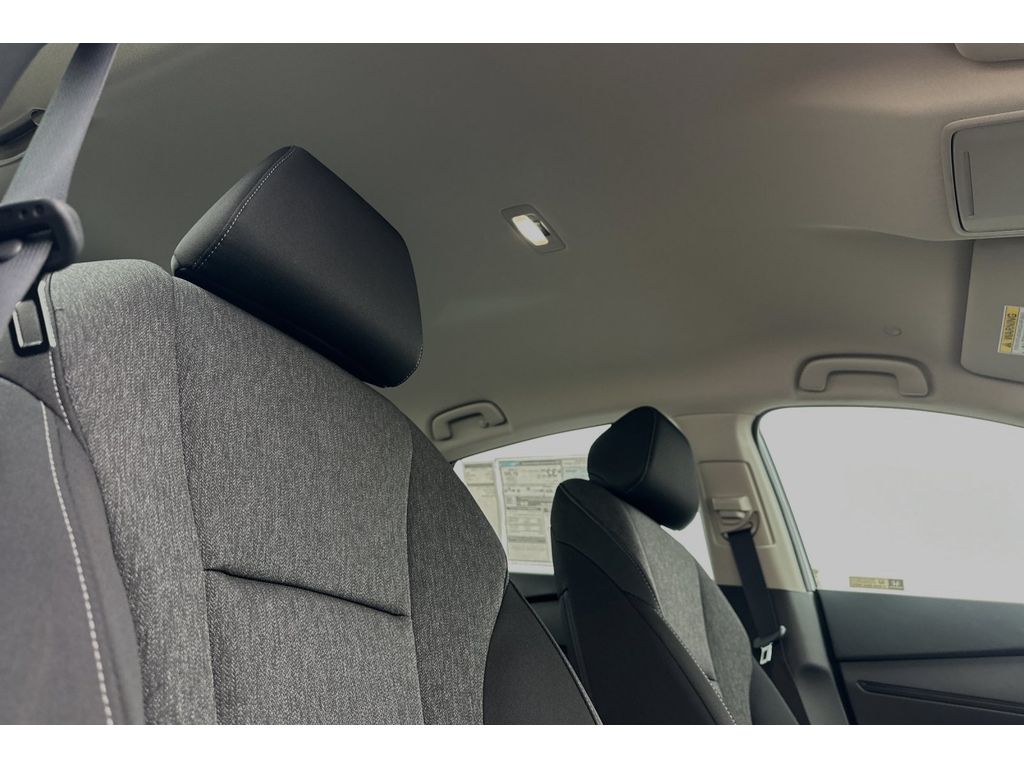 2025 Honda Accord LX photo 18
