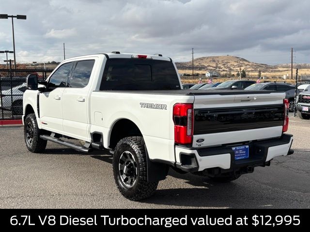 2025 Ford F-350 Platinum photo 2