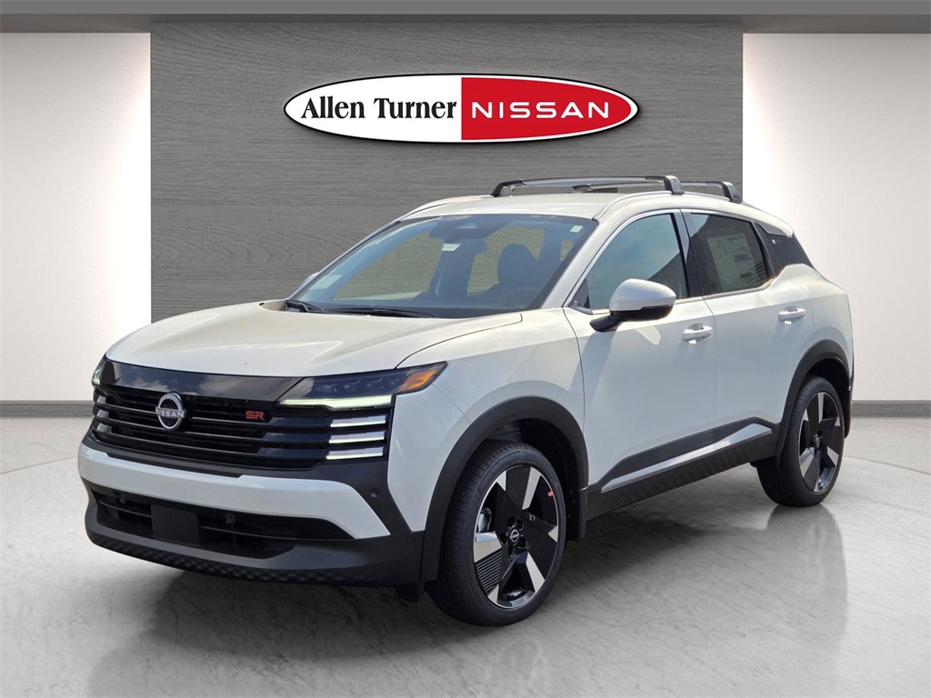 2025 Nissan Kicks SR photo 4