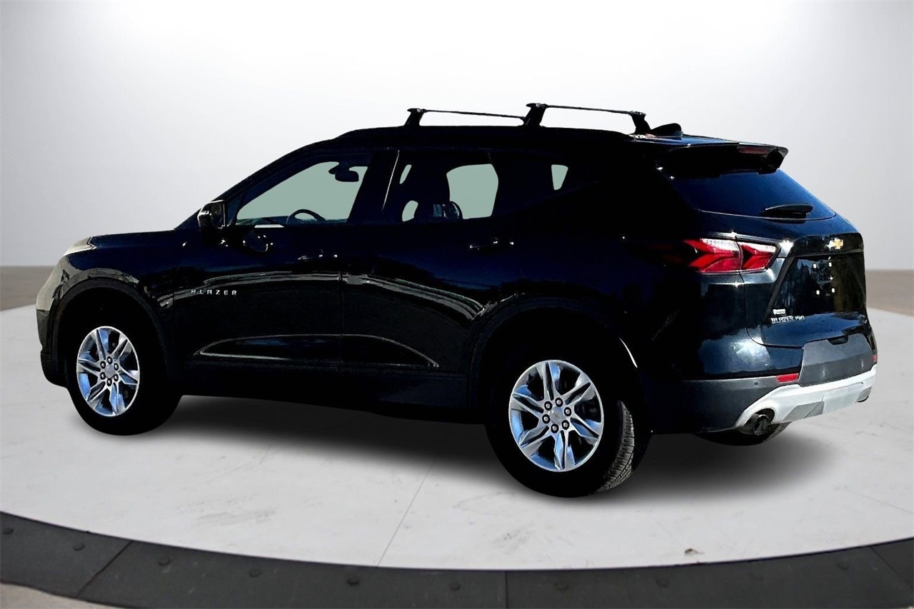 2019 Chevrolet Blazer Base photo 3