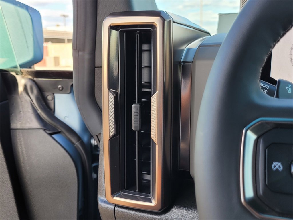2024 Gmc Hummer EV photo 26