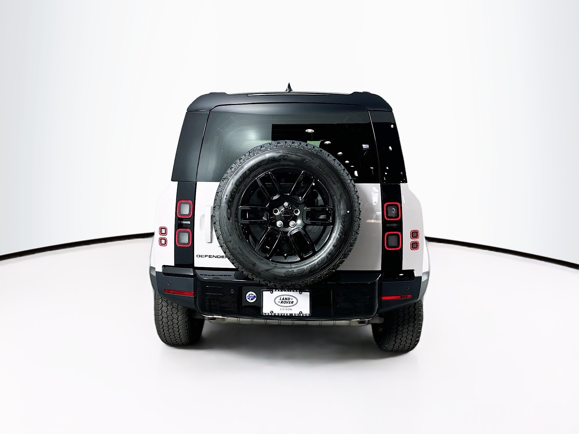 2026 Land Rover Defender 110 S photo 6