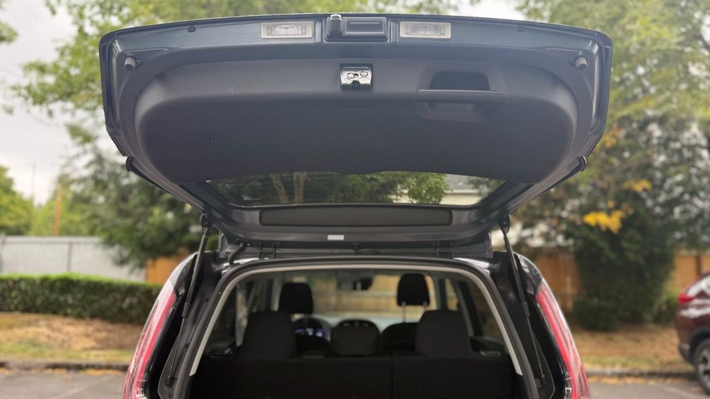 2024 Kia Soul LX photo 24