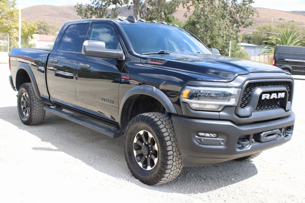 2020 Ram 2500 Power Wagon photo 3