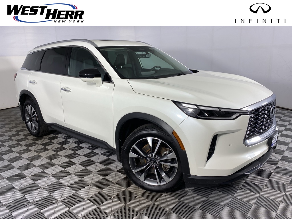 2025 INFINITI QX60 LUXE's photo