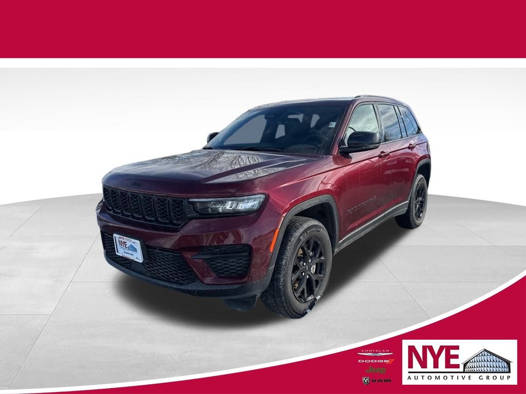 2025 Jeep Grand Cherokee Altitude's photo