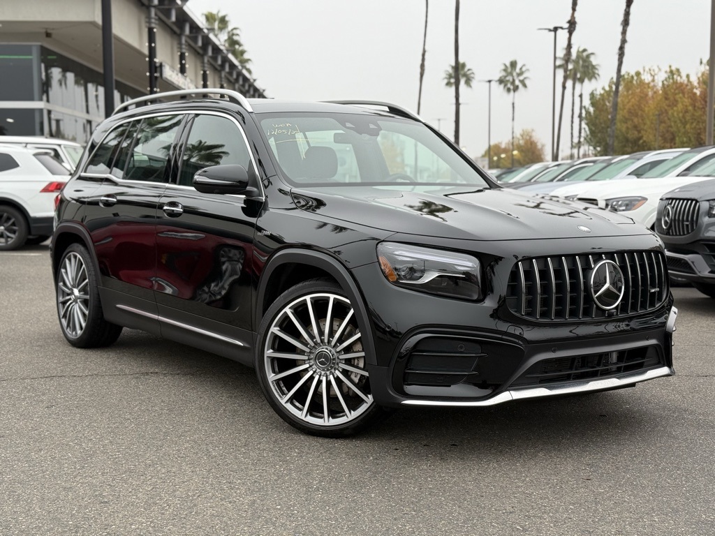 2024 Mercedes-Benz GLB GLB35 AMG's photo