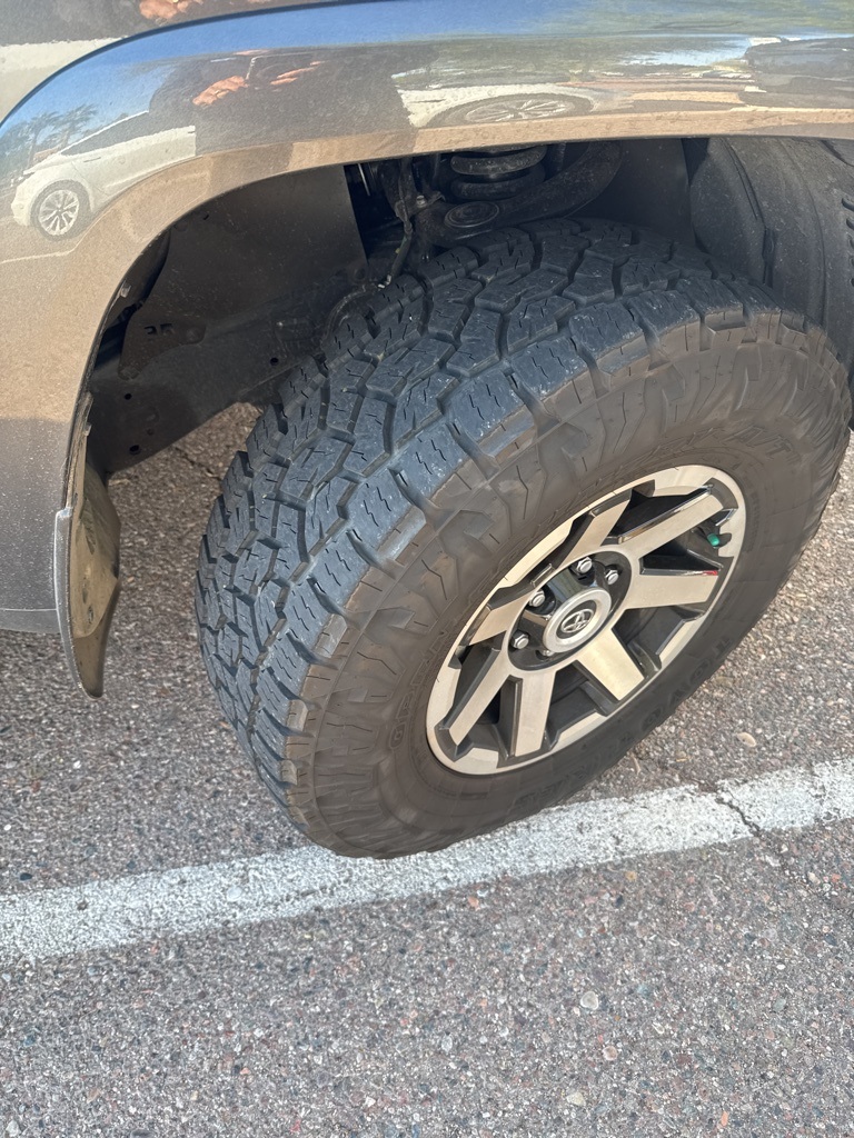 2023 Toyota 4Runner TRD Off-Road Premium photo 4