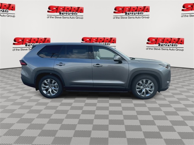 2026 Toyota Grand Highlander Limited photo 3