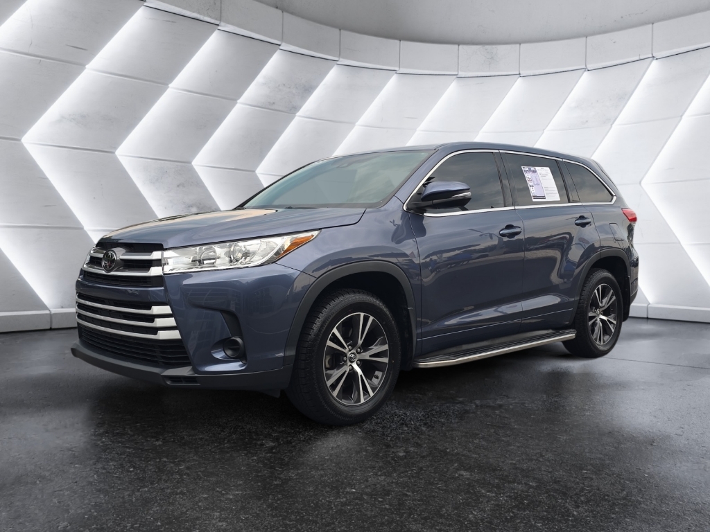 2018 Toyota Highlander LE